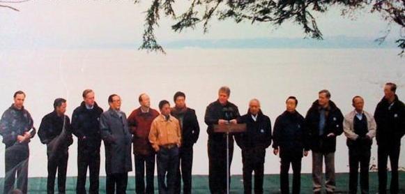 最炫民族風(fēng)：APEC晚宴上的領(lǐng)導(dǎo)人服裝大盤點(diǎn)
